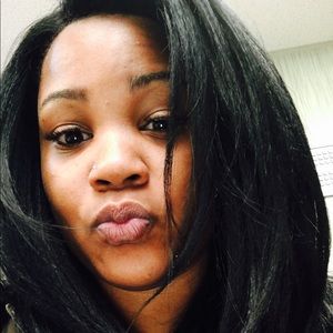 Meet your Posher, Leslie